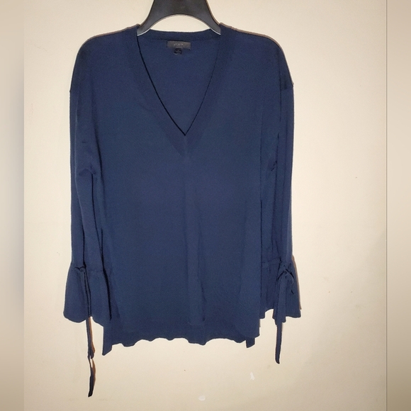 J.crew Merino Wool V Neck Sweater With Drawstrin Sleeves Size M - Picture 3 of 10